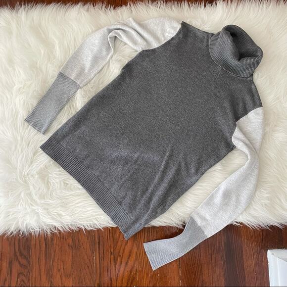 Apt. 9 Grey Colorblock Sweater Turtleneck Lightweight Size Small - Picture 1 of 5